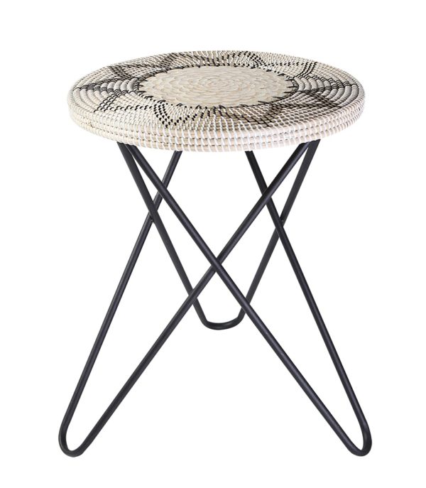 Accent Table Metal HL0308